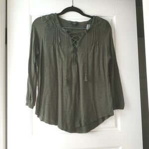 Lucky Brand 3/4 Sleeve Tee (M - Army Green)